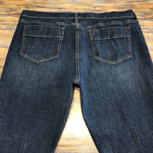 Old Navy The Sweetheart Jeans Straight Leg High Rise Blue Womens Size 18 - Picture 13 of 15